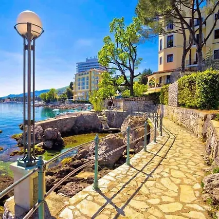 Διαμέρισμα Above Opatija, N'amor Donji Rukavac